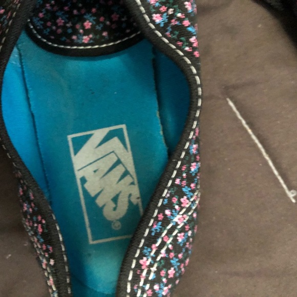 Two pairs of Vans black with print and green pair. Size 6.5/7 - Picture 2 of 4